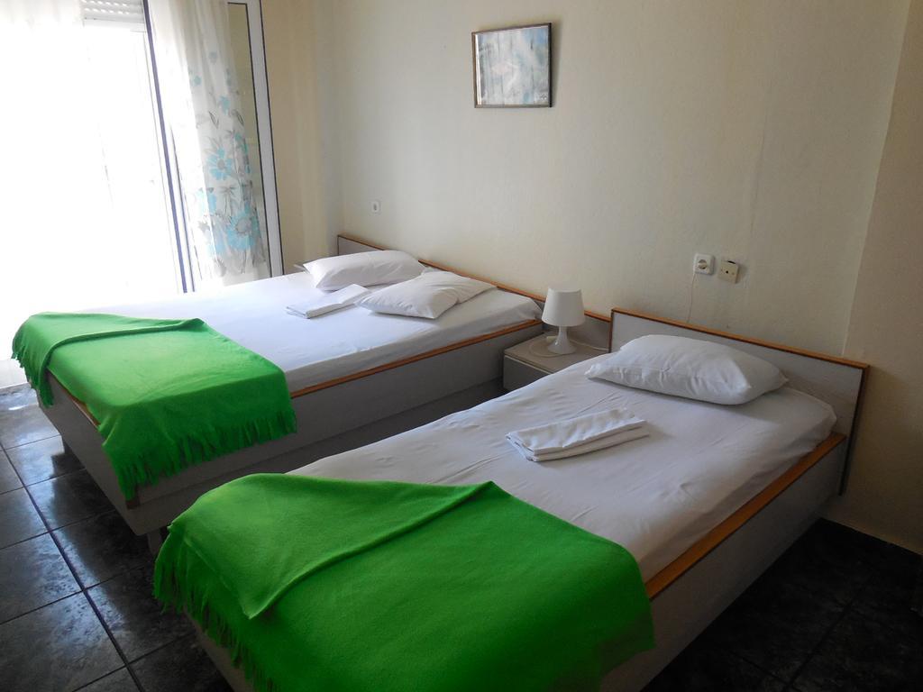 Hotel Dias Apartment Makrygialos Dış mekan fotoğraf